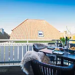 Urlaubsglueck アパート ツィングシュト